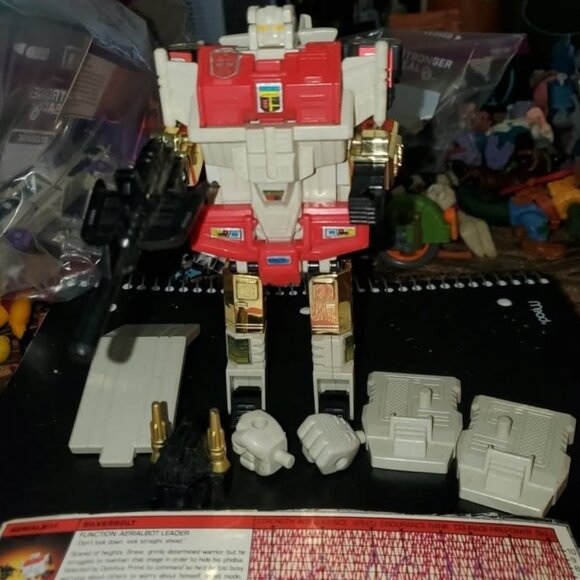Vintage Transformers G1 Silverbolt Superion with File Card 1986